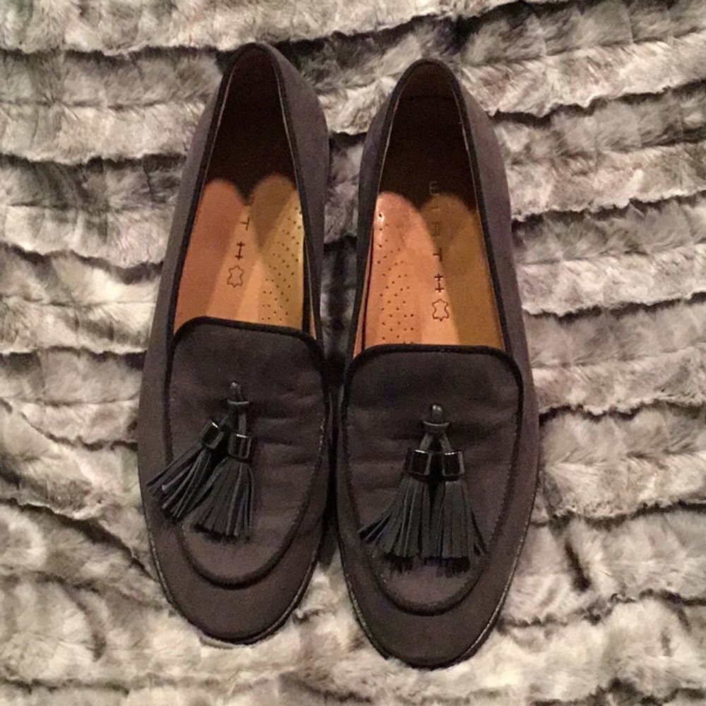 .Womens’s  Wirth Tassel Loafers